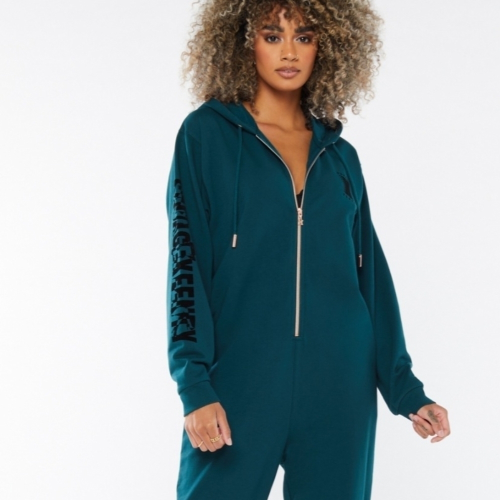 NWOT Savage x Fenty Forever Showgirl Hooded Jumpsuit 1Piece Green Size Small